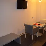野马酒店 酒店