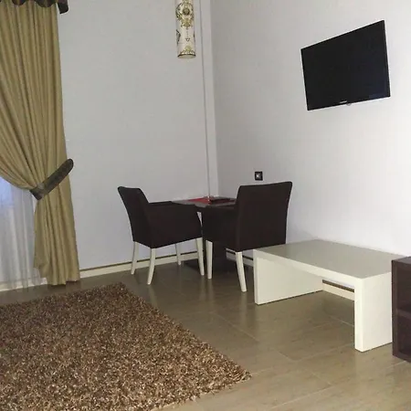 Otel Mustang Vasqarr