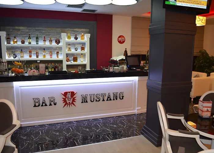 Mustang Ξενοδοχείο Vasqarr