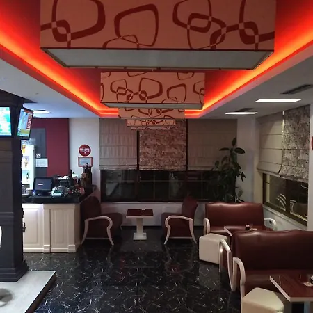 Hotel Mustang 4*